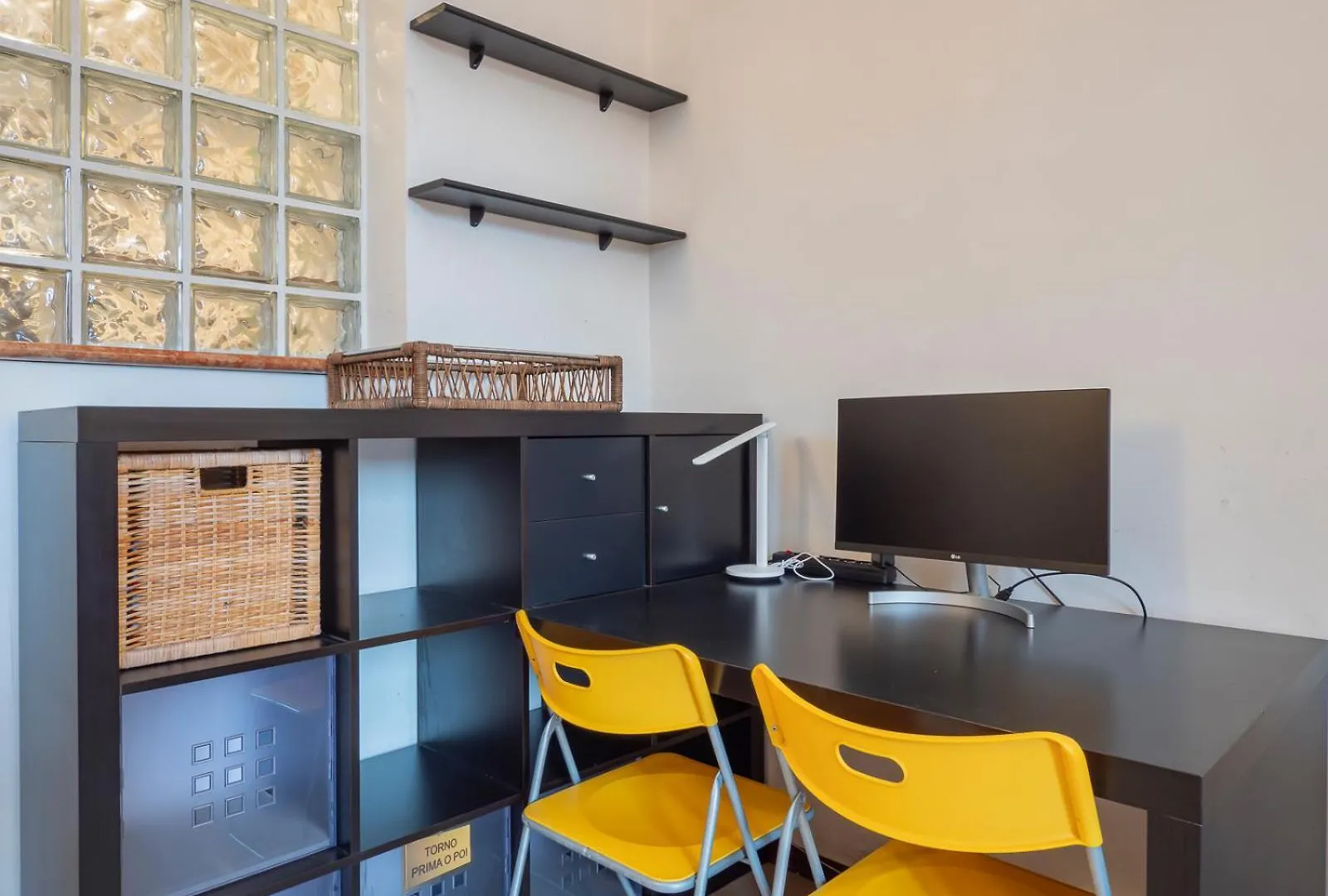 Apartment Ampio Biolocale Vicino Alla Stazione Centrale Milan Italy