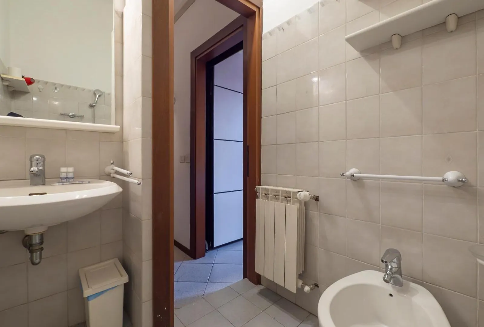 Ampio Biolocale Vicino Alla Stazione Centrale Milan Apartment
