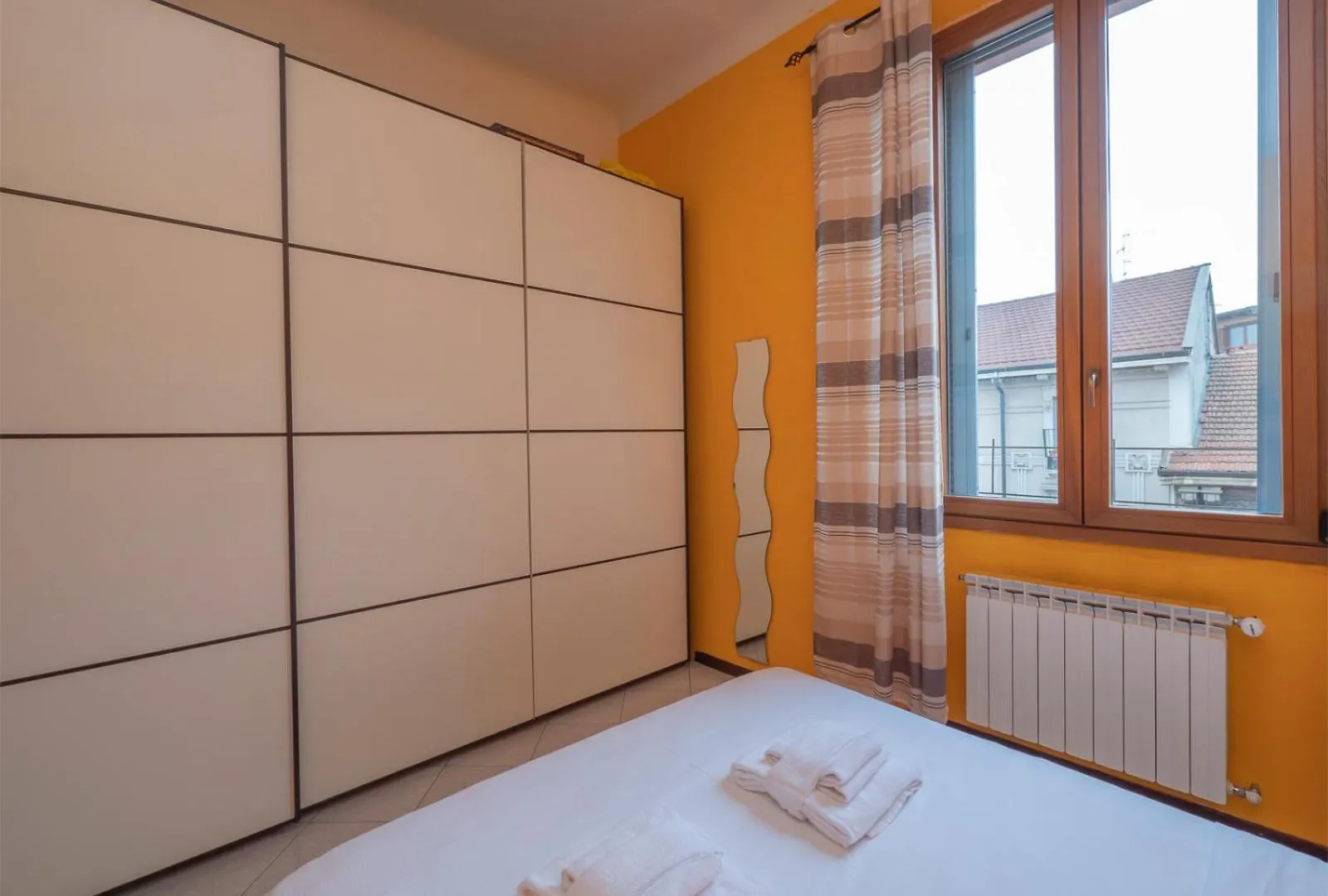 Apartment Ampio Biolocale Vicino Alla Stazione Centrale Milan